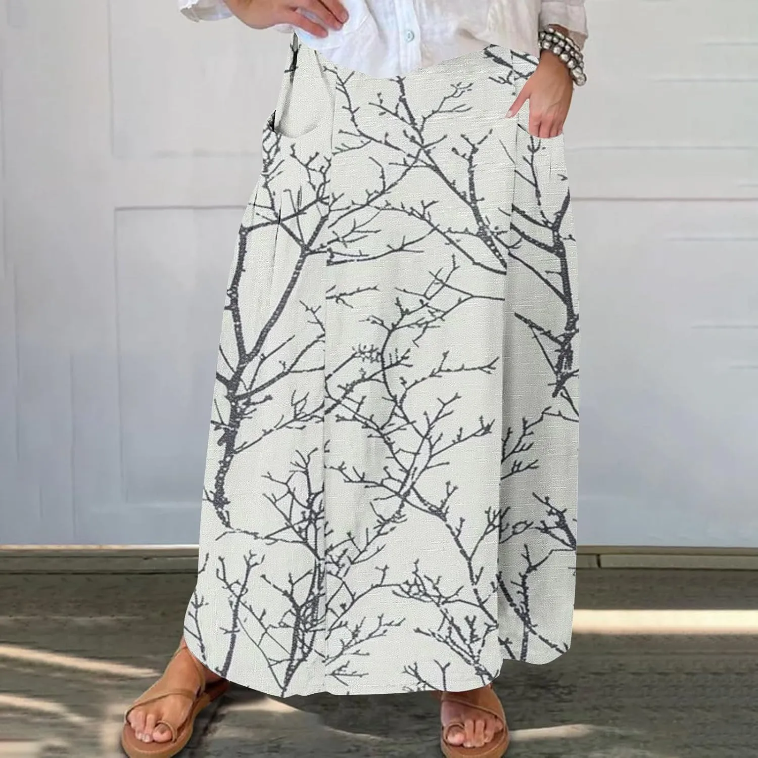 Plus Size Skirts for Women 2025 Summer Trendy Daisy Printed Boho Beach Skirt with Pocket Baggy Flowy Skirt