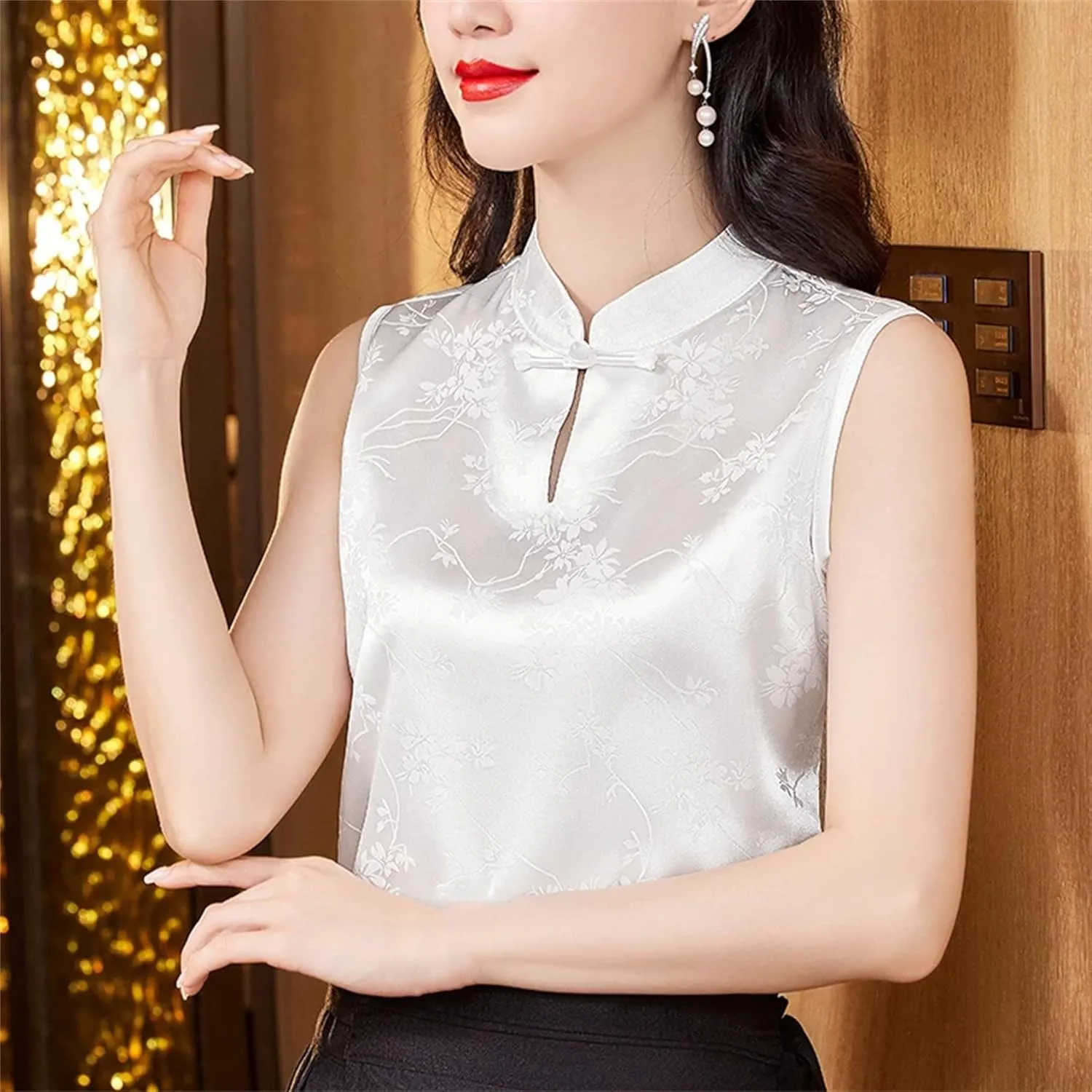 Silk Satin Jacquard Vest for Women Sleeveless Mandarin Collar Elegant Wedding Guest Outfit for Evening Party