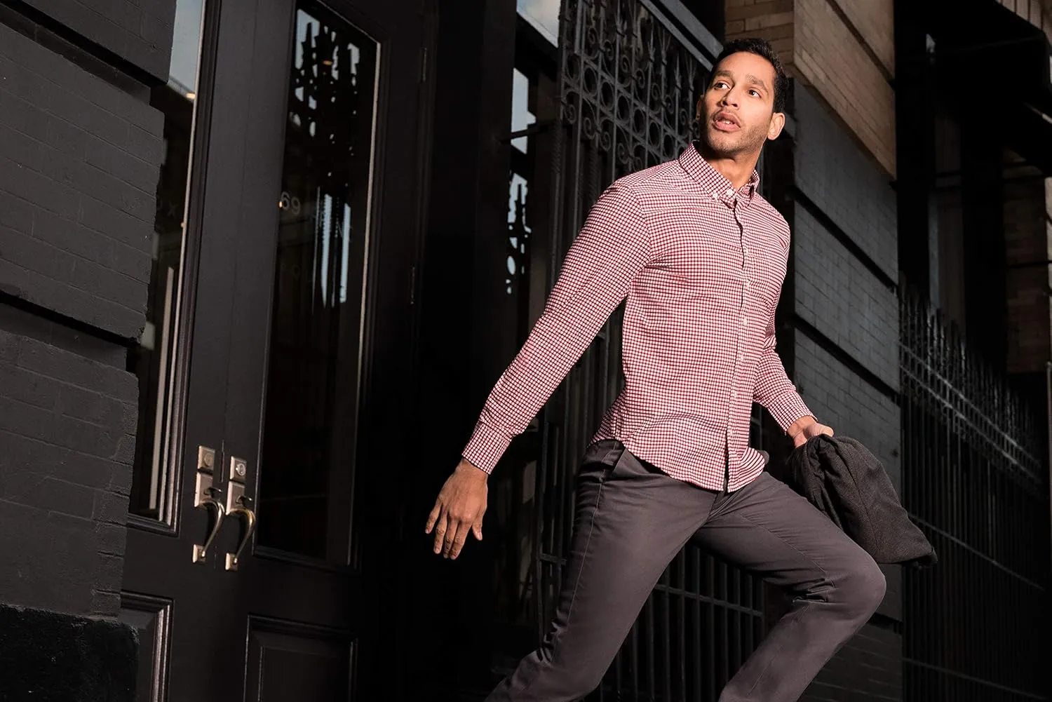 Untucked Shirts for Men Long Sleeve - Dry Fit Untuck Casual Shirt - Slim Fit