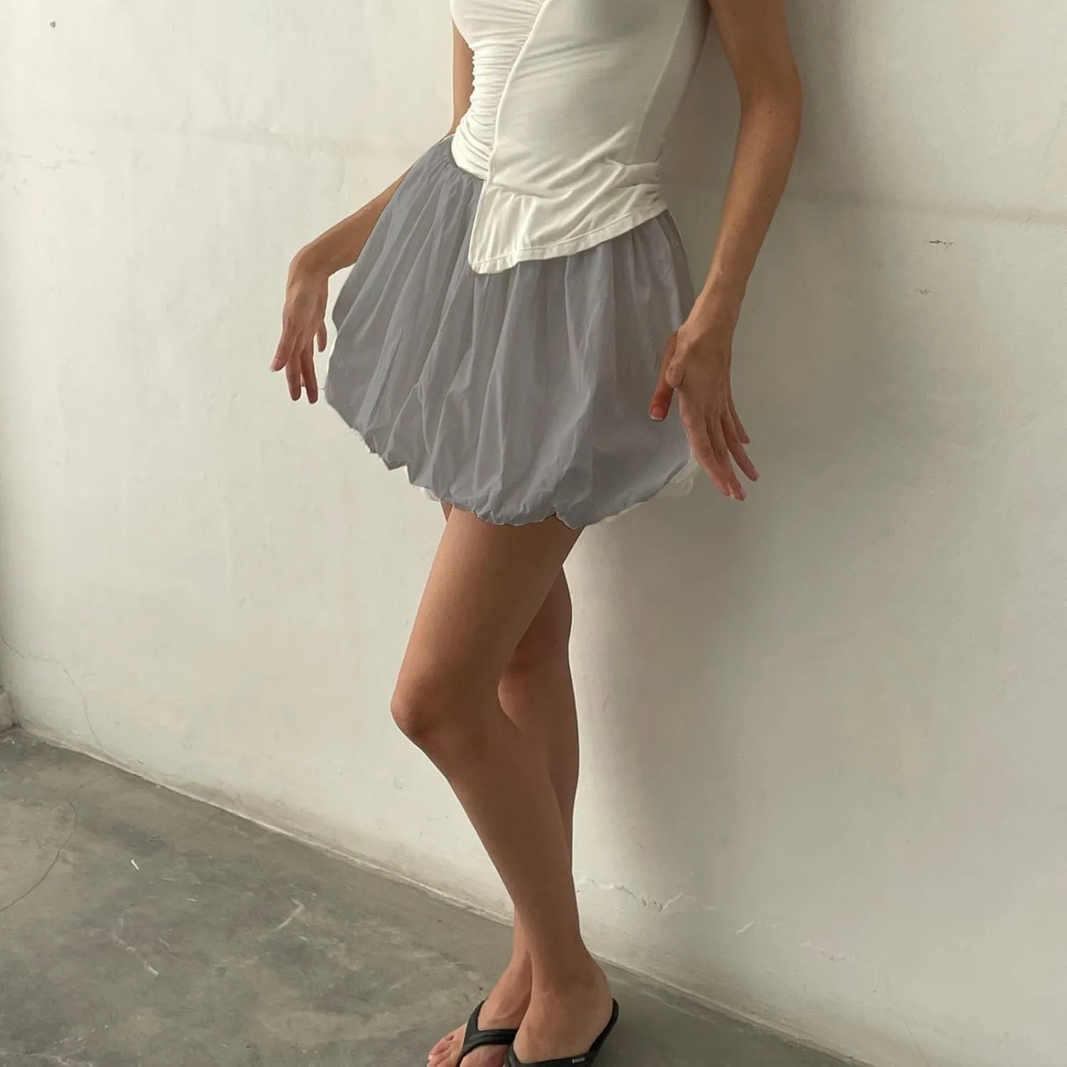 Women Pleated Bubble Mini Skirt Y2k Ruffle Hem Elastic Waist Puffy Short Skirt Tee Girls Cute Aline Balloon Skirt