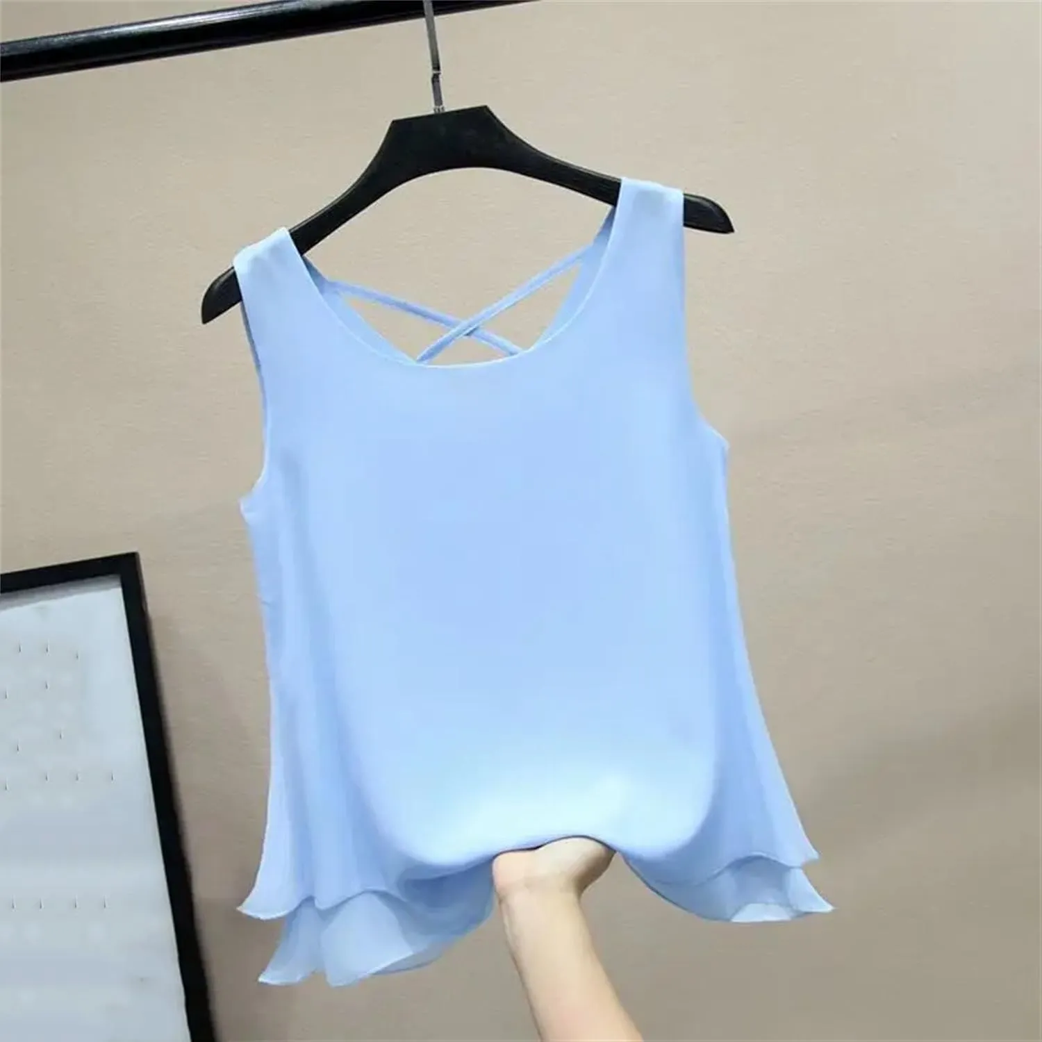 Women's Lightweight Chiffon Blouse Breathable Crewneck Sleeveless Summer Vest Casual Loose Work Tops Tiered Flowy Shirt